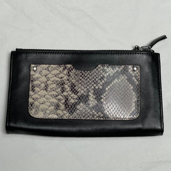 MARGOT Double Zip Clutch Purse - Picture 1 of 2